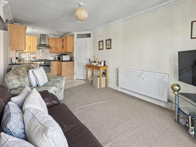 Flat for sale in Warsash, Fareham