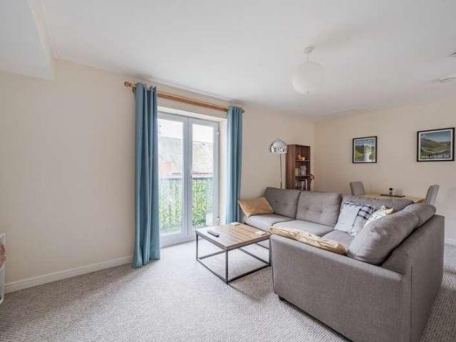 Flat for sale in Fairfield, Wychavon