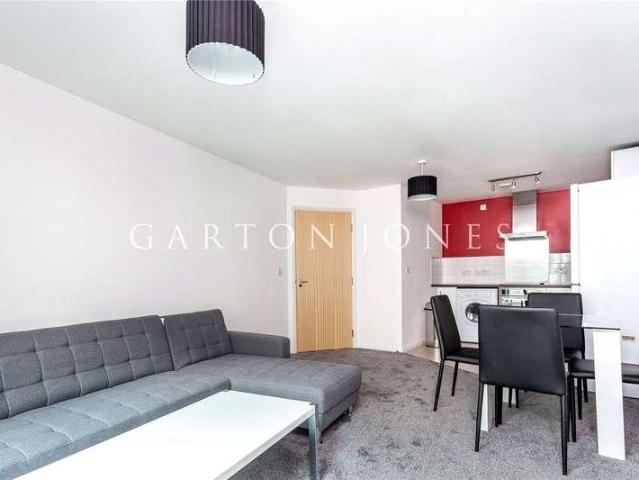 Flat for sale in London Borough of Lambeth, Greater London