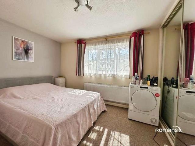 Flat for sale in Priest Down, Hampshire