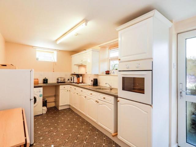 Flat for sale in High Harrogate, Harrogate