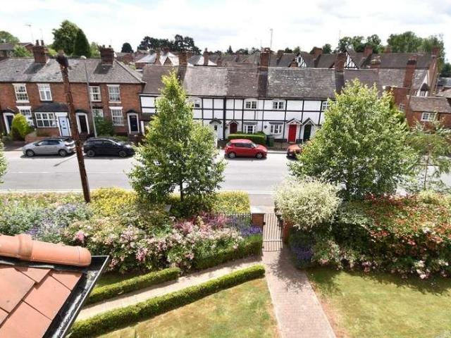 Flat for sale in Primsland, Crookhill