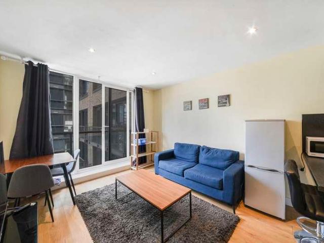 Flat for sale in City of Westminster, Greater London