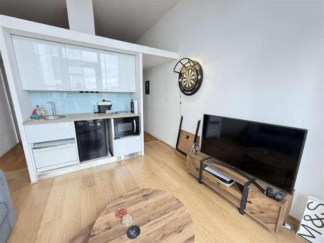 Flat for sale in City Centre, Salford