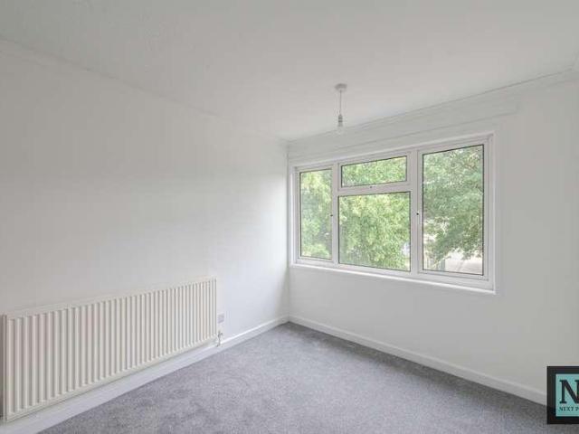 Flat for sale in Belgrave, Kettlebrook