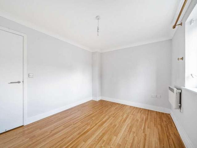 Flat for sale in London Borough of Harrow, Greater London