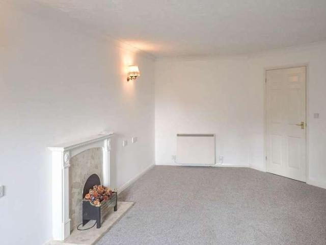 Flat for sale in Northampton, Isle Of Man