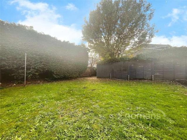 Flat for sale in Maidenhead