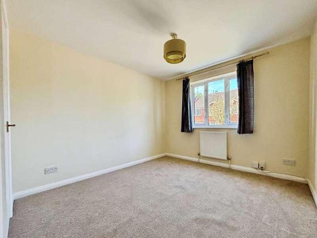 Flat for sale in St Mark's, Golden Valley