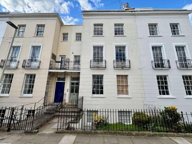 Flat for sale in Montpellier, Golden Valley