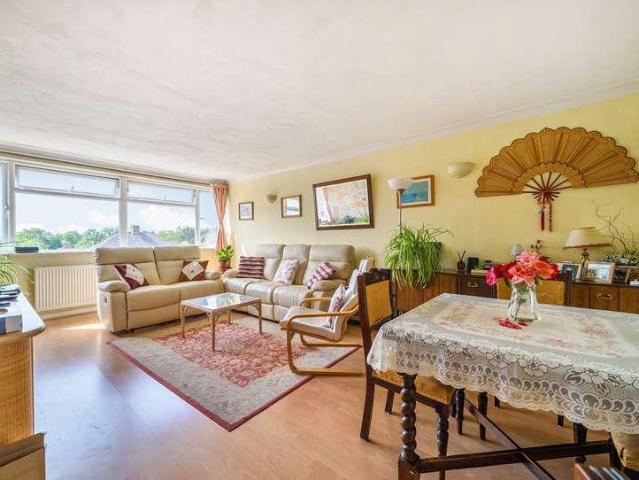 Flat for sale in London Borough of Brent, Greater London
