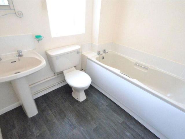 Flat for sale in Holme Hill, Grimsby