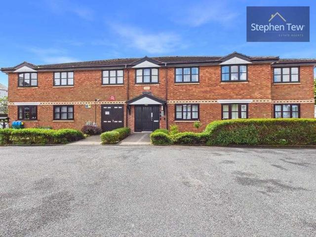 Flat for sale in Blackpool, Isle Of Man