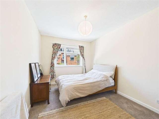 Flat for sale in Watergate, Devon