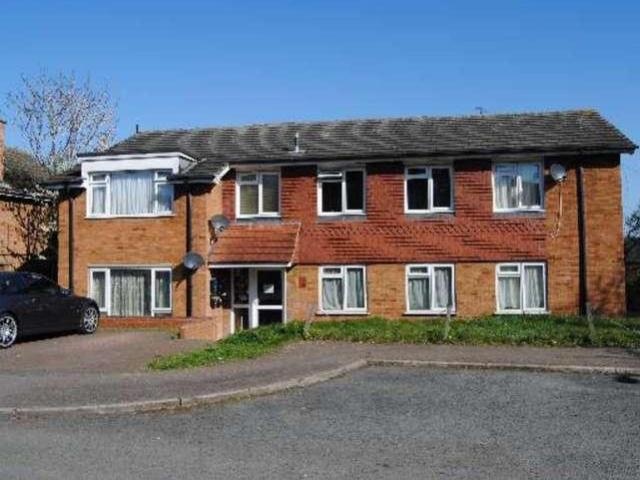 Flat for sale in St Albans, Wheathampstead