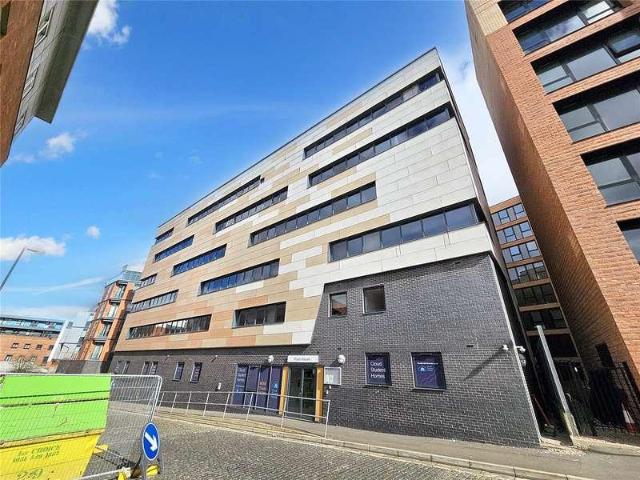 Flat for sale in Liverpool, Islington