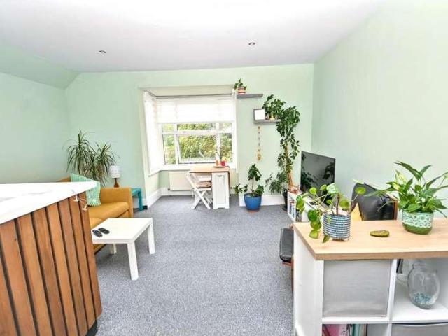 Flat for sale in Bridgemere, Eastbourne