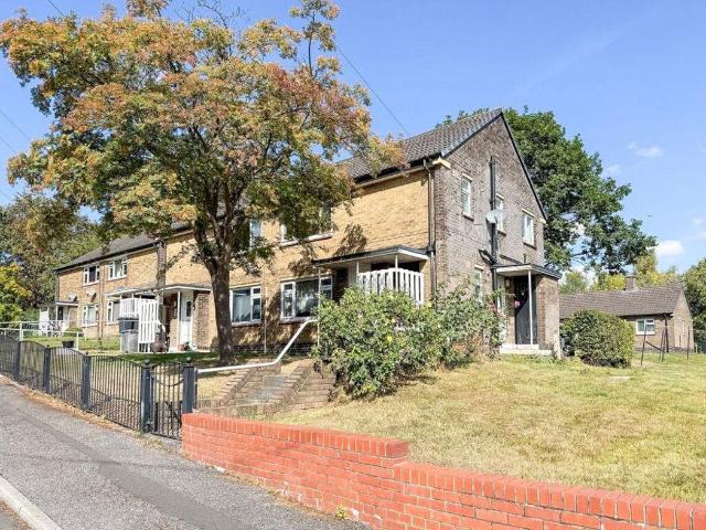 Flat for sale in West Yorkshire