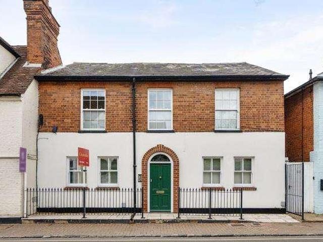 Flat for sale in Sheeplands Farm, Wargrave