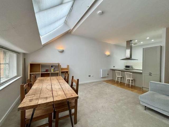 Flat for sale in City Centre, Georgia