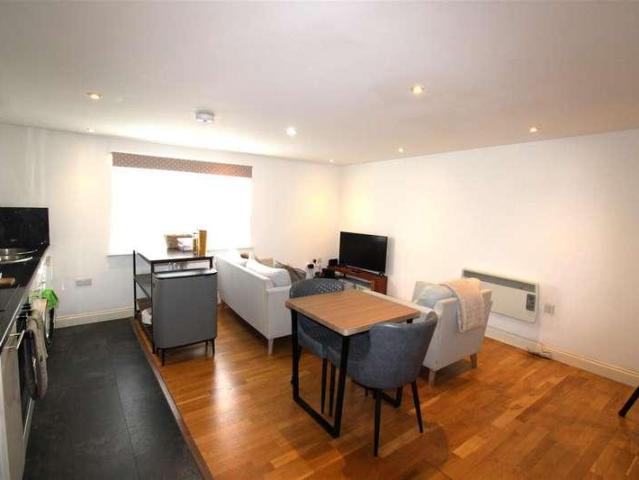Flat for sale in Nodehill, Newport