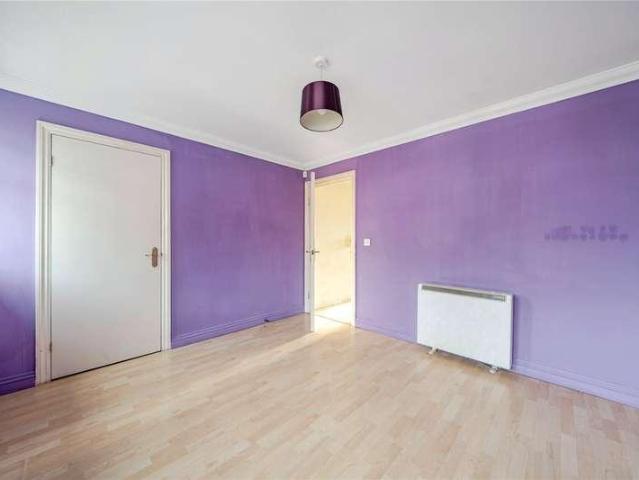 Flat for sale in Joiner's Square, Hanley
