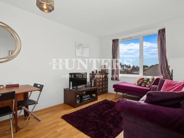 Flat for sale in Greater London
