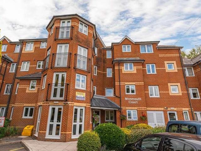 Flat for sale in Ridgeway, Newport