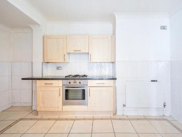 Flat for sale in London Borough of Merton, Greater London