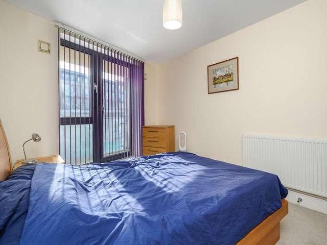 Flat for sale in Elmbridge, Surrey