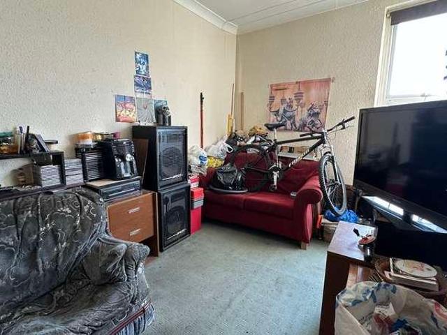 Flat for sale in Weston-super-mare, North Somerset
