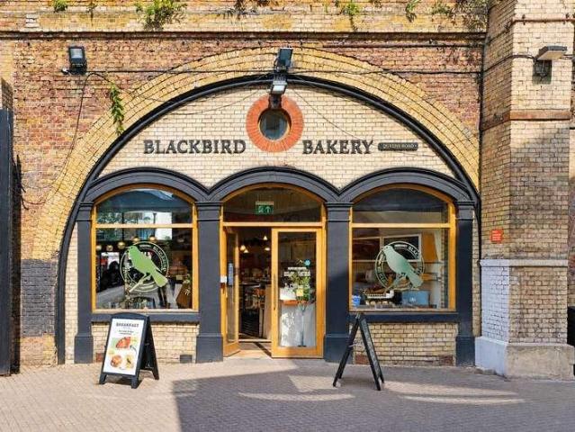 Flat for sale in London Borough of Southwark, Greater London