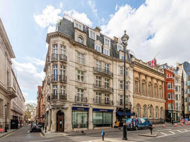 Flat for sale in St. James's, Victoria