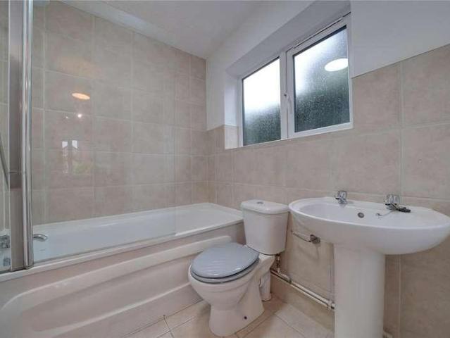Flat for sale in Chedburgh, Suffolk