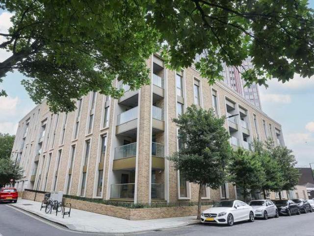 Flat for sale in St. John's Wood, Greater London