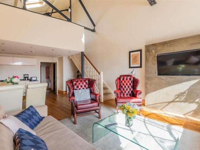 Flat for sale in Saltmead, Falcon Lodge