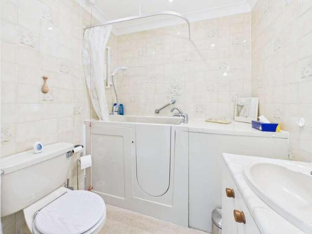 Flat for sale in Budlake, Devon