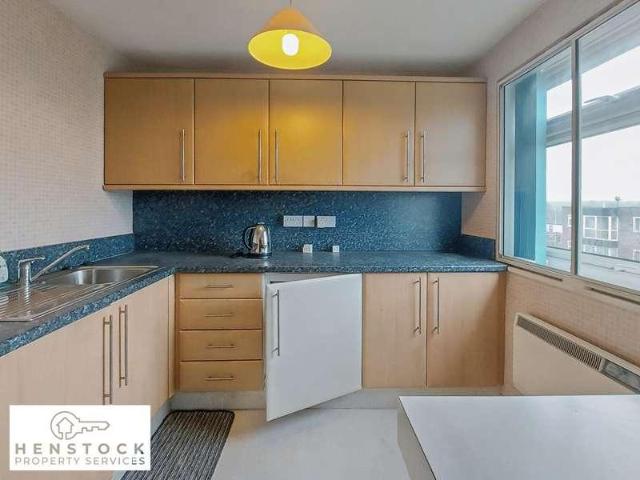 Flat for sale in Bury, Greater Manchester