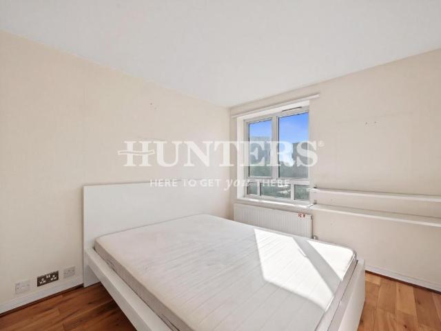 Flat for sale in Kensal Town, Maida Vale