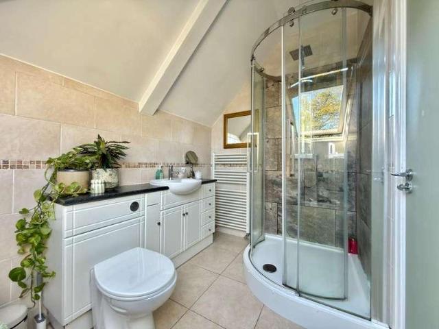 Flat for sale in Chorlton-cum-Hardy, Manchester
