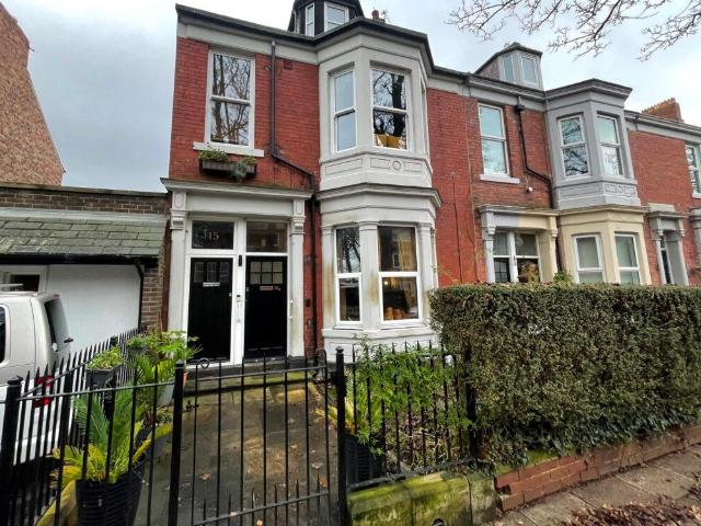 Flat for sale in Chirton, North Shields