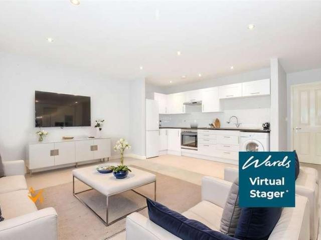 Flat for sale in Snodland, Bourne Vale