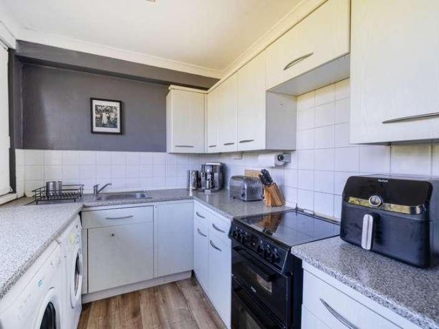 Flat for sale in Bracknell