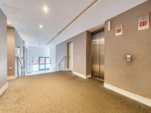 Flat for sale in Greater London