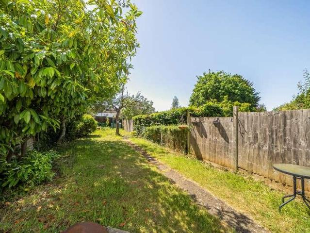Flat for sale in Greater London