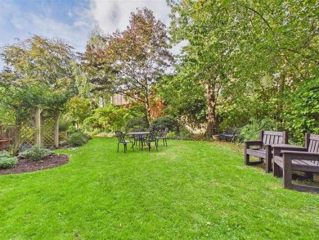 Flat for sale in Feckenham, City Of Bristol