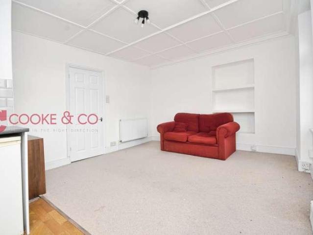 Flat for sale in Upton, Acol