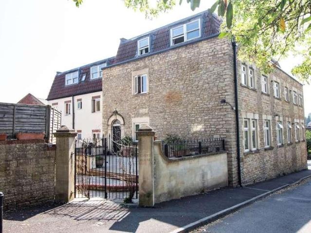 Flat for sale in Frome