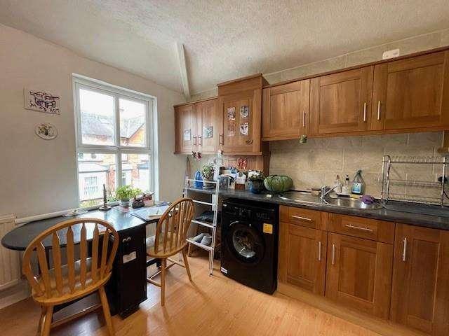 Flat for sale in Falsgrave, Kepwick
