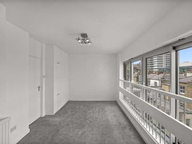 Flat for sale in East Marylebone, Mayfair